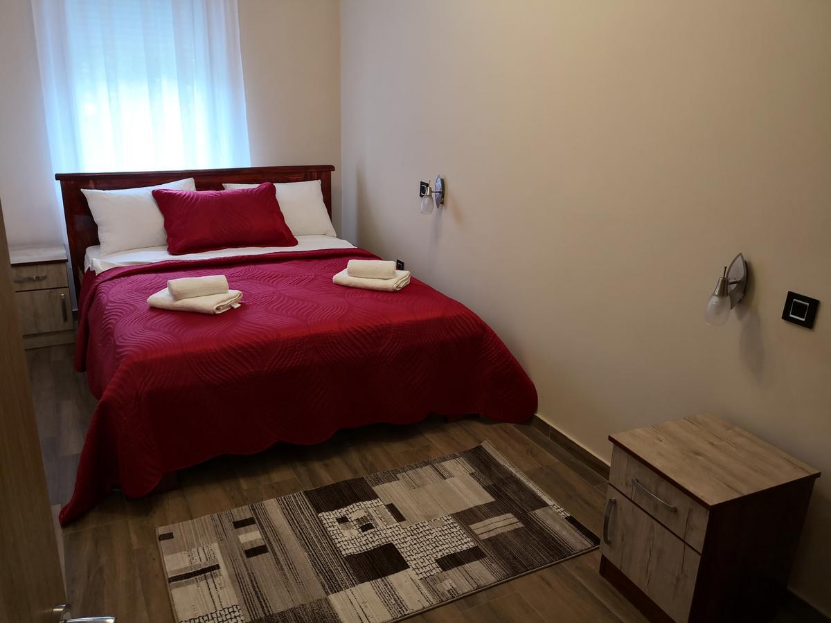 Konak Kutko Pančevo Exterior foto
