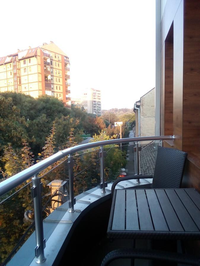 Konak Kutko Pančevo Exterior foto