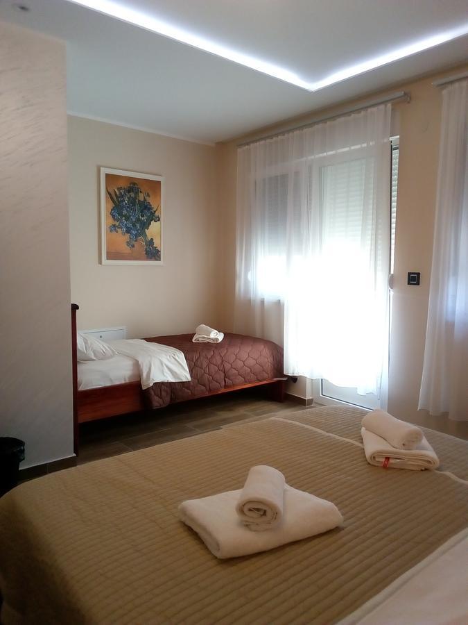 Konak Kutko Pančevo Exterior foto